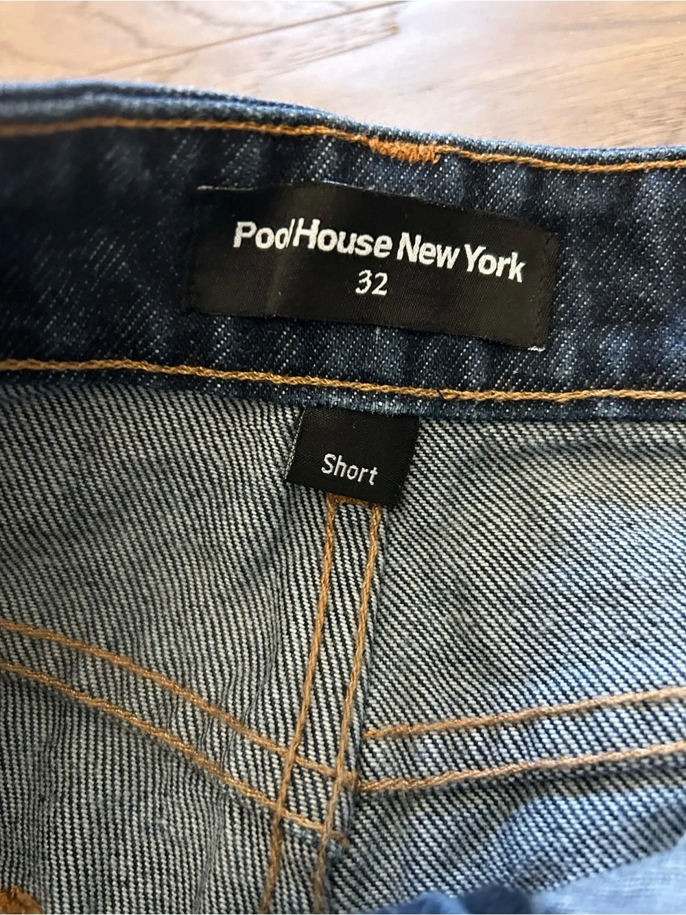 PoolHouse New York Blue Straight Wide-Leg Jeans Men’s Size 32 Short